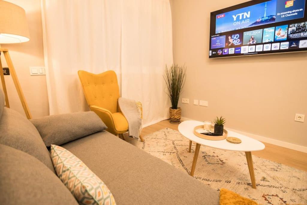 Luxury & Cosy City Center-Wifi Malaga Exterior photo